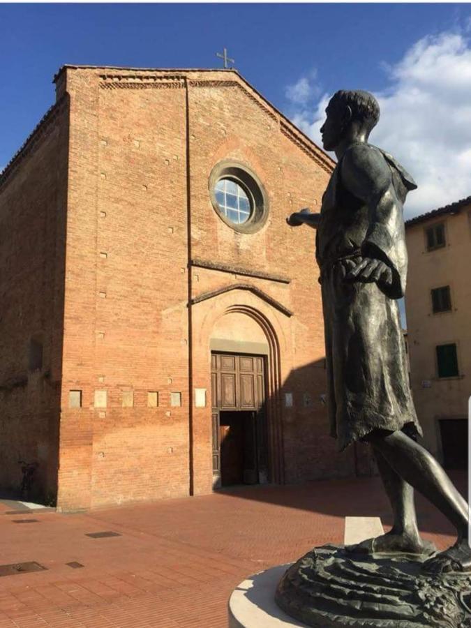 Appartaments San Francesco カステルフィオレンティーノ エクステリア 写真